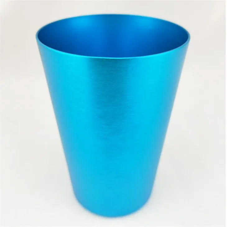 Vintage aliminyòm tas bwè